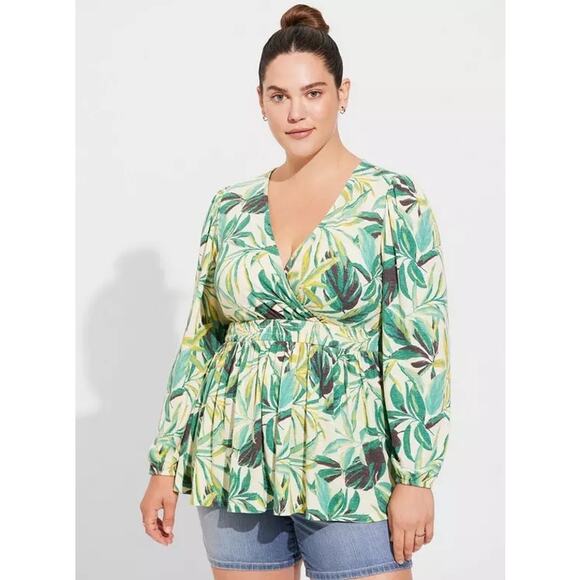 Torrid Babydoll Surplice Puff Sleeve Knit Top 2X Tropical Leafy Print Boho Flowy - Picture 1 of 9
